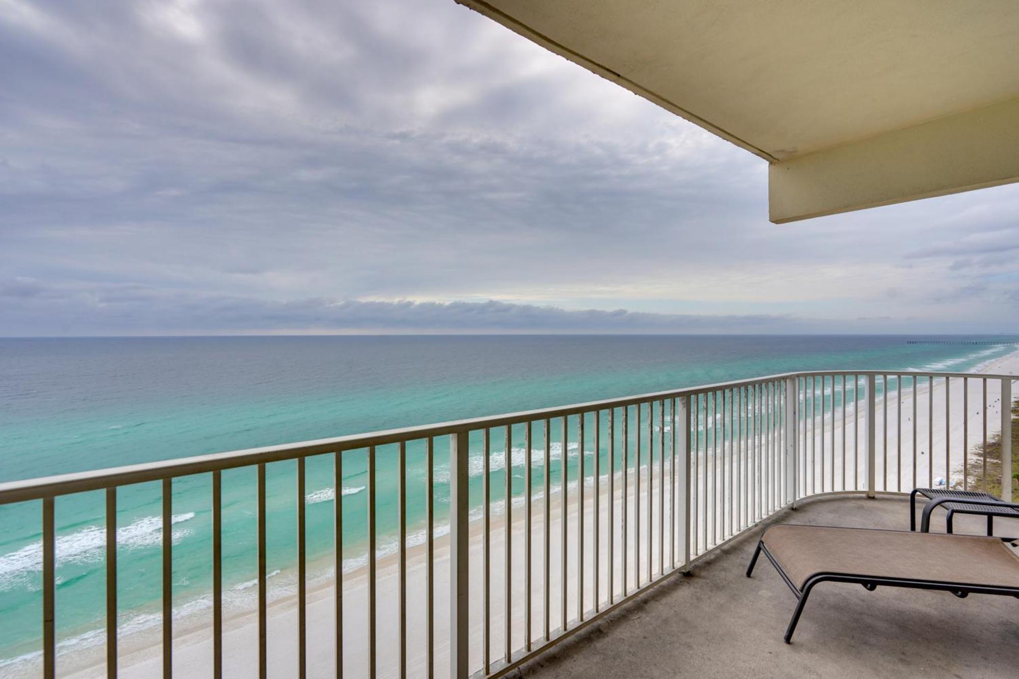 Beachfront Pcb Condo With Ocean View, Pool Access! Panama City Beach Exterior foto